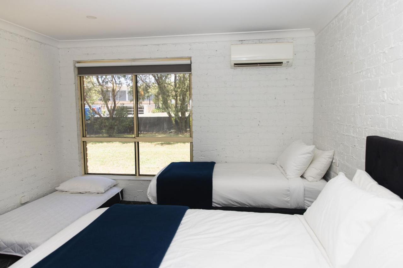 Lakeview Hotel Motel Shellharbour Extérieur photo