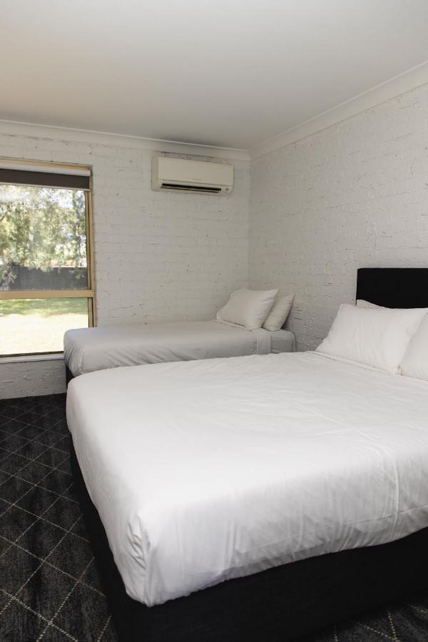 Lakeview Hotel Motel Shellharbour Extérieur photo