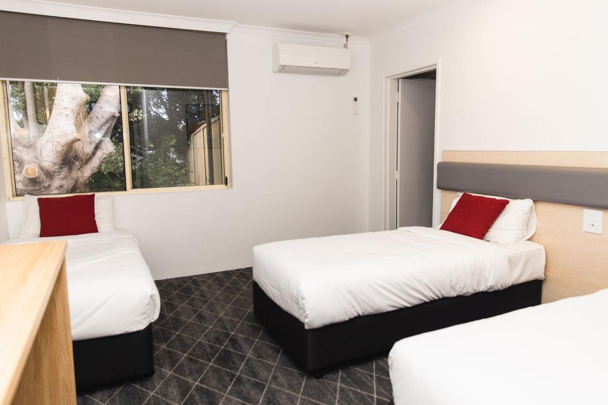 Lakeview Hotel Motel Shellharbour Extérieur photo