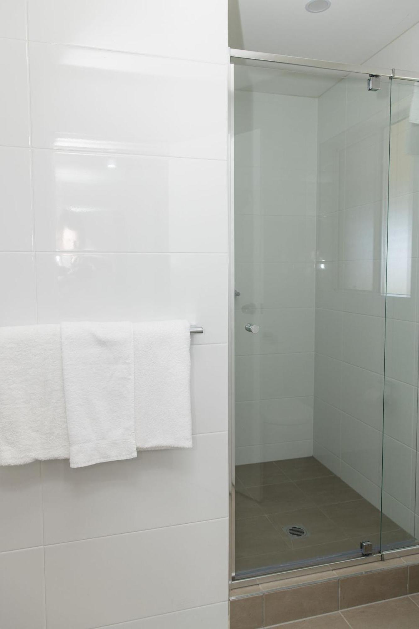 Lakeview Hotel Motel Shellharbour Extérieur photo