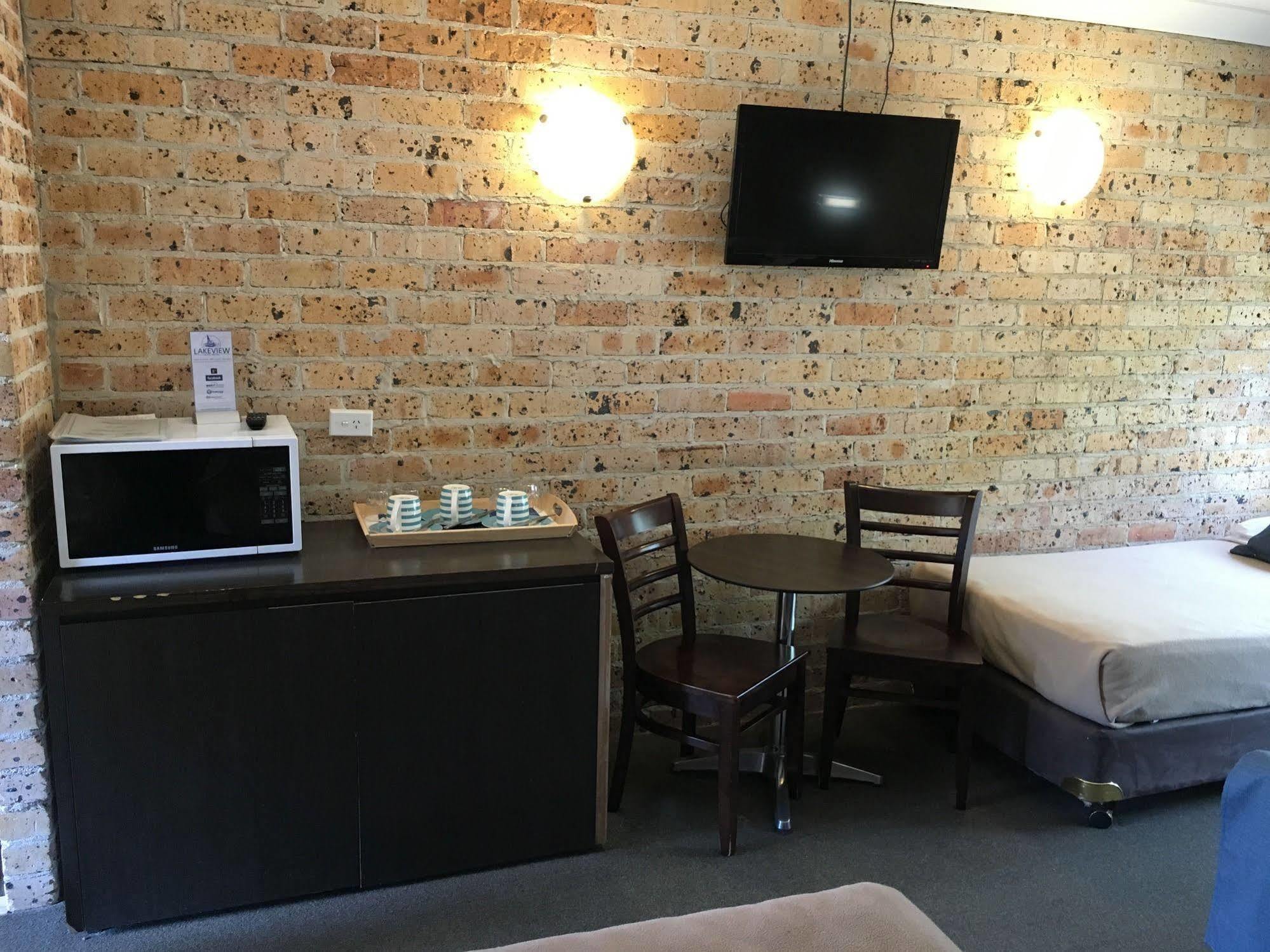 Lakeview Hotel Motel Shellharbour Extérieur photo