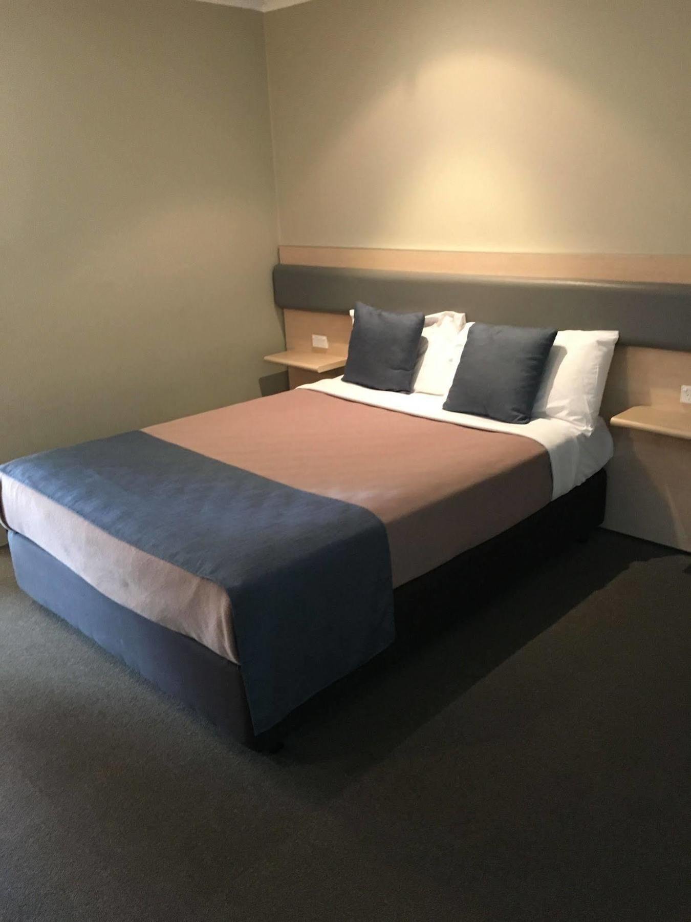 Lakeview Hotel Motel Shellharbour Extérieur photo